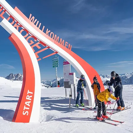 Ski-in Ski-out Monte *